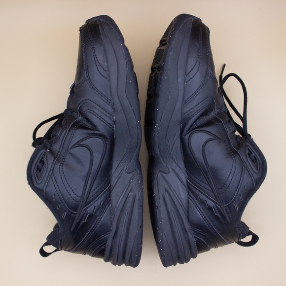 Nike Air Monarch IV Triple Black Shoes 415445-001 Men's Size 8.5 - Picture 6 of 8